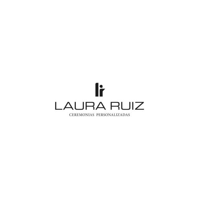 Laura Ruiz Maestra de Ceremonias